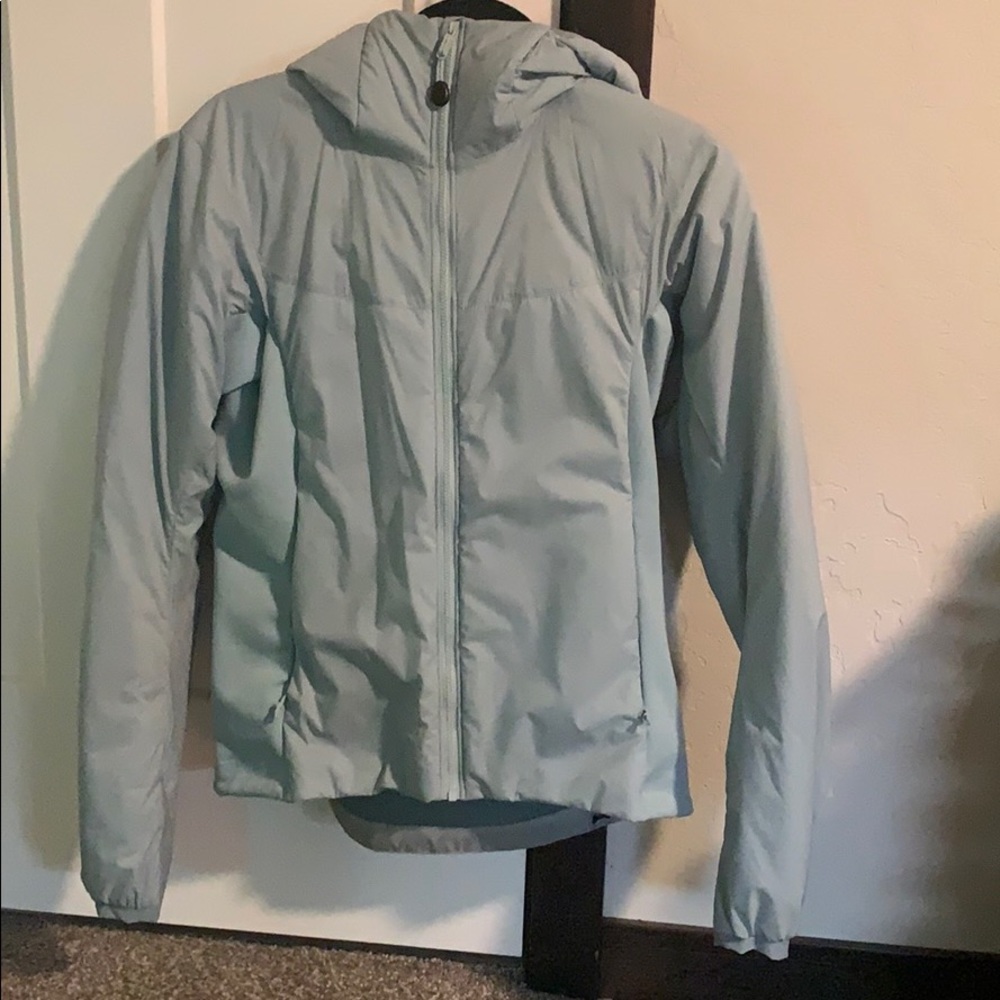 Arcteryx atom hoodie